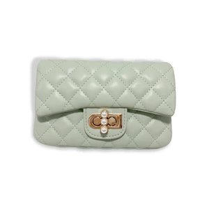 Pearl Closure Quilted Purse